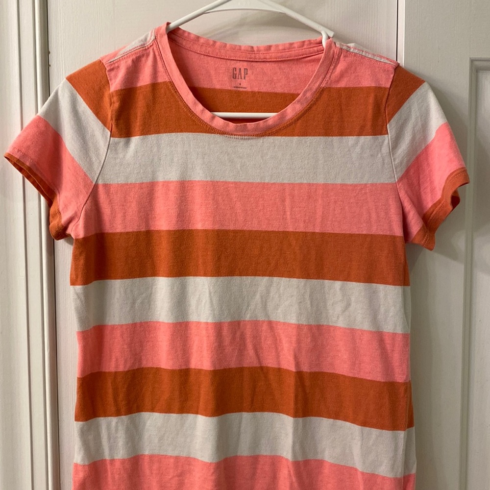 Gap T-shirt